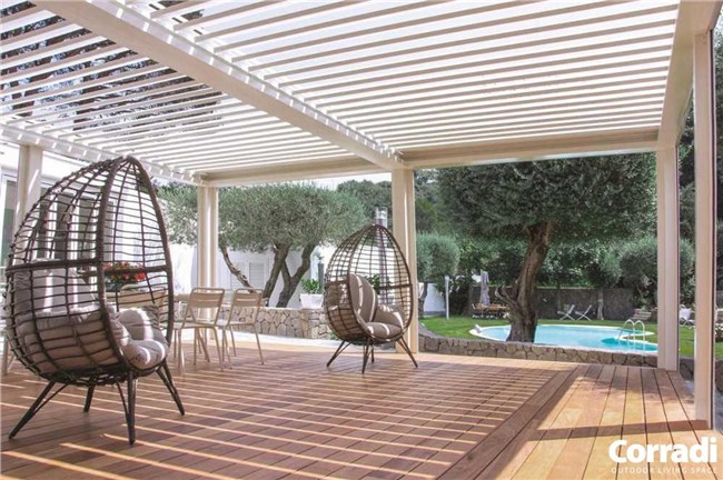 Pergola bioclimatica Maestro by Corradi